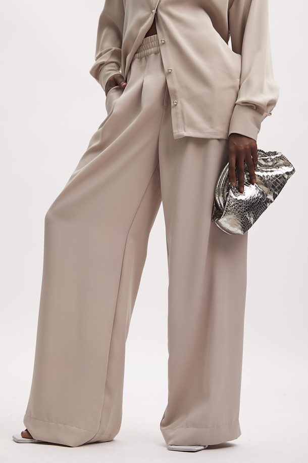 Sloan Trouser | String