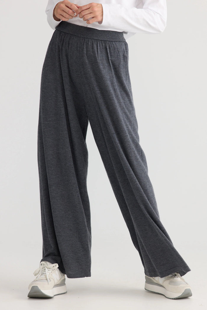 Stillness Knit Pant | Charcoal