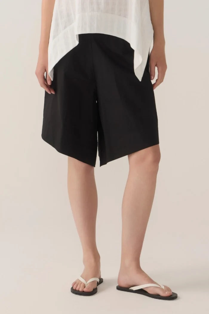 Summer Short | Black Cotton Tencel