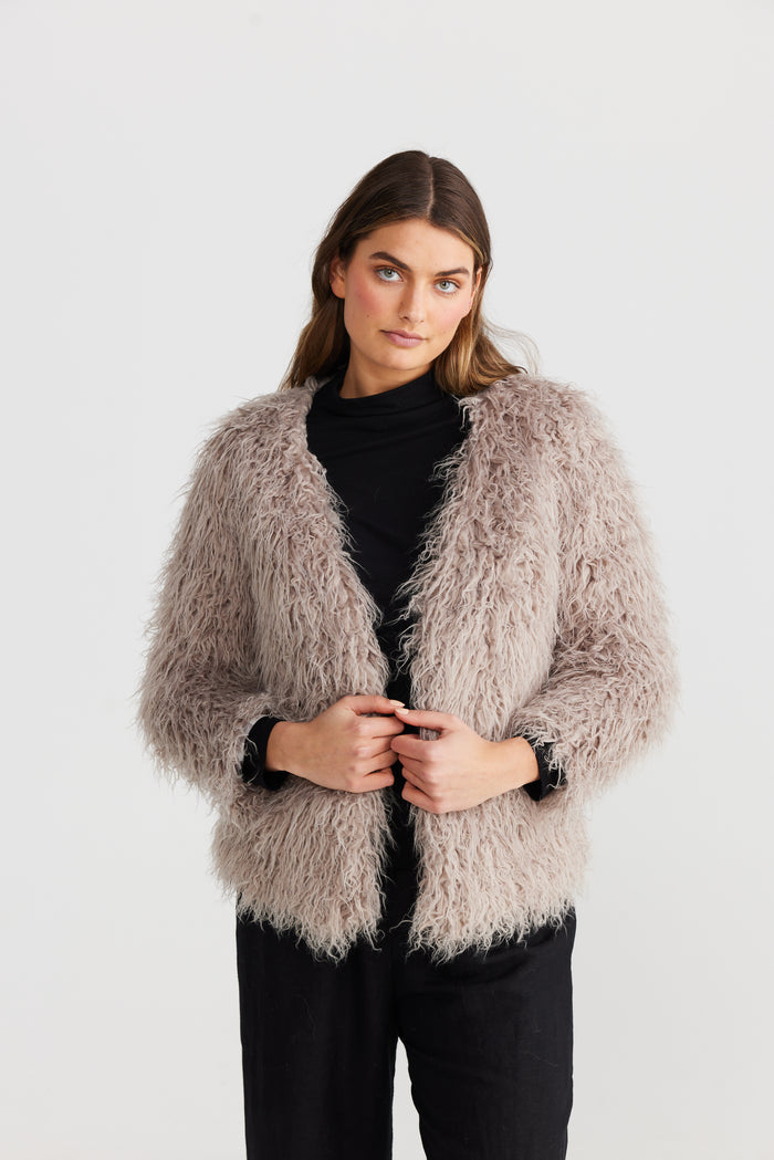 Tolstoy Jacket in Grey