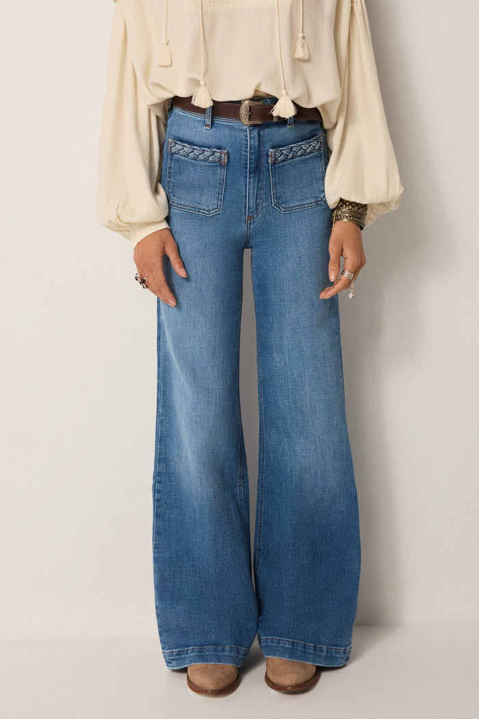 Vega Blouse | Casablanca Muse