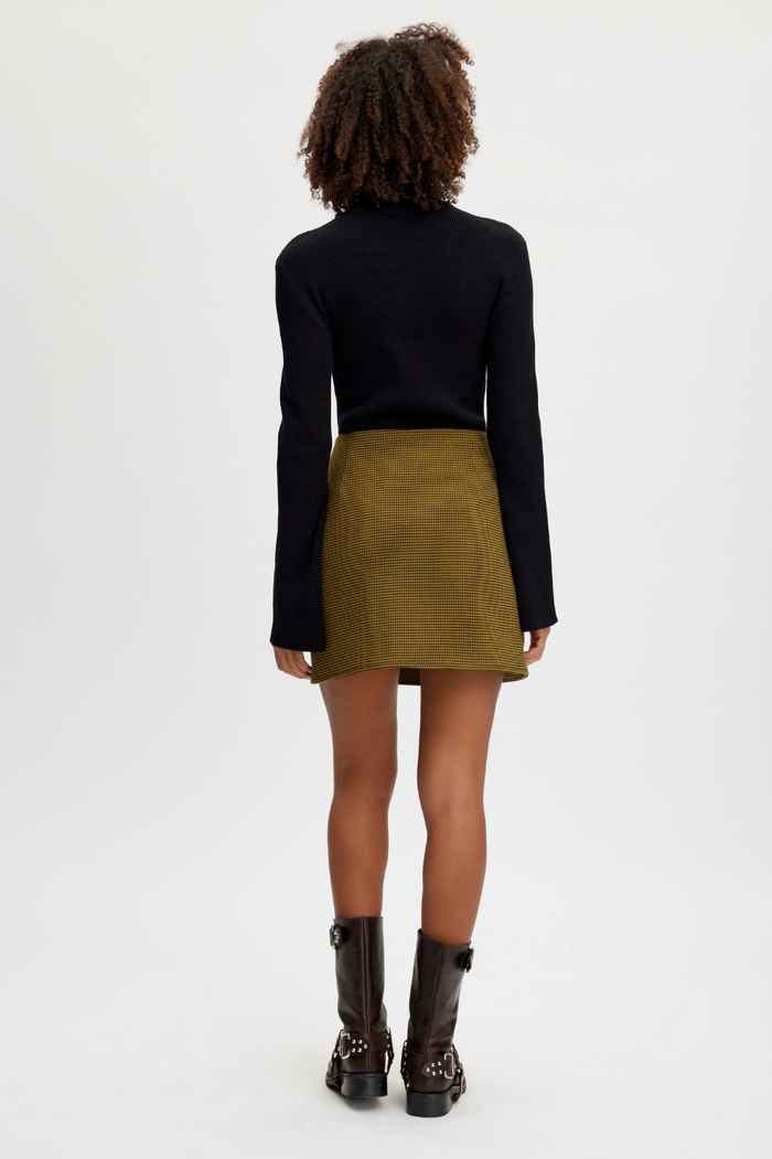 Yasmia Pullover | Black