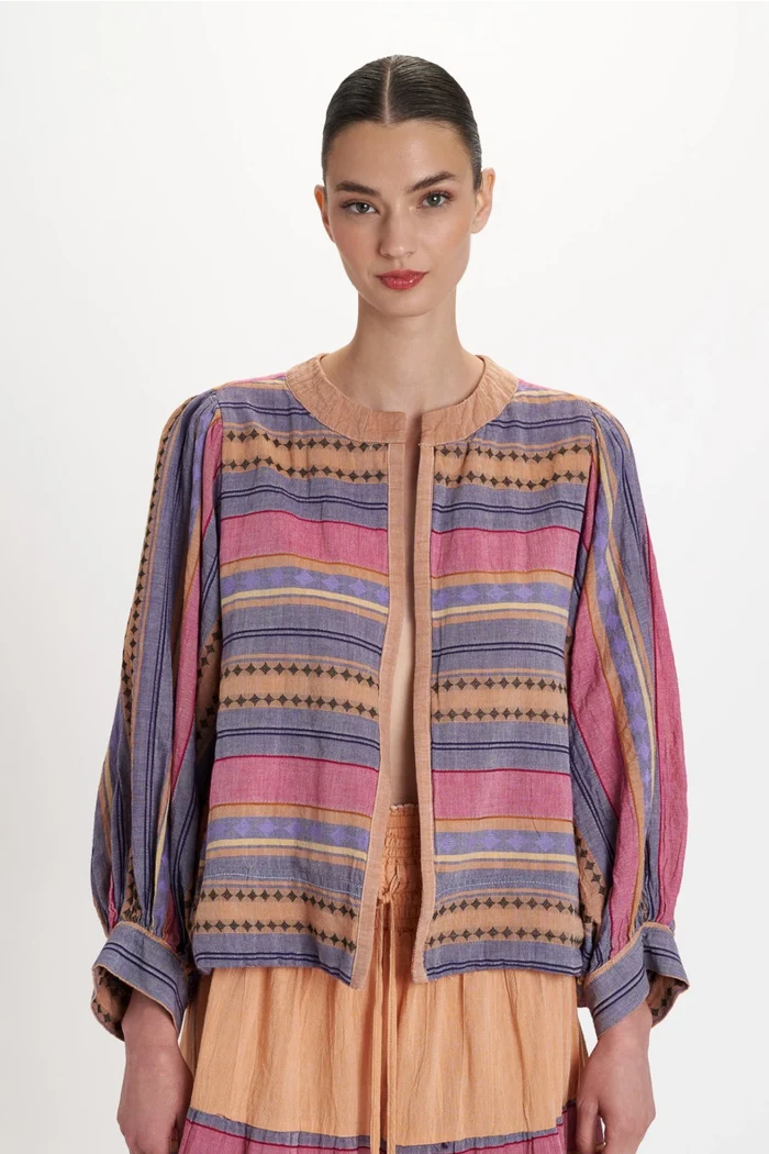 Zakar Shrug | Fuchsia Monasiraki