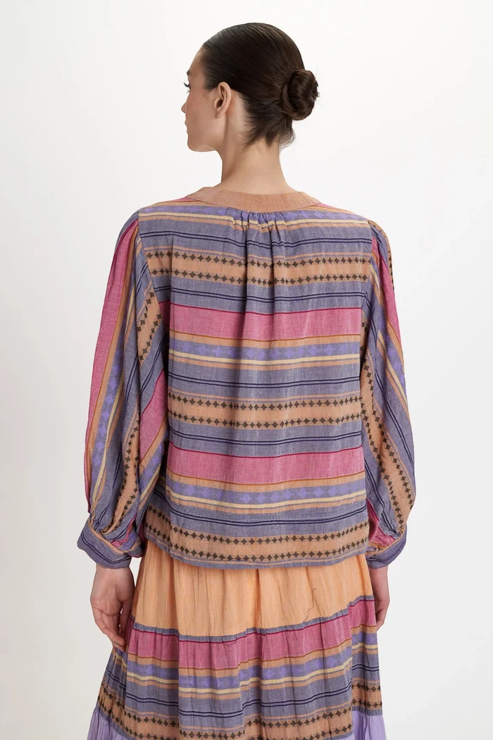 Zakar Shrug | Fuchsia Monasiraki