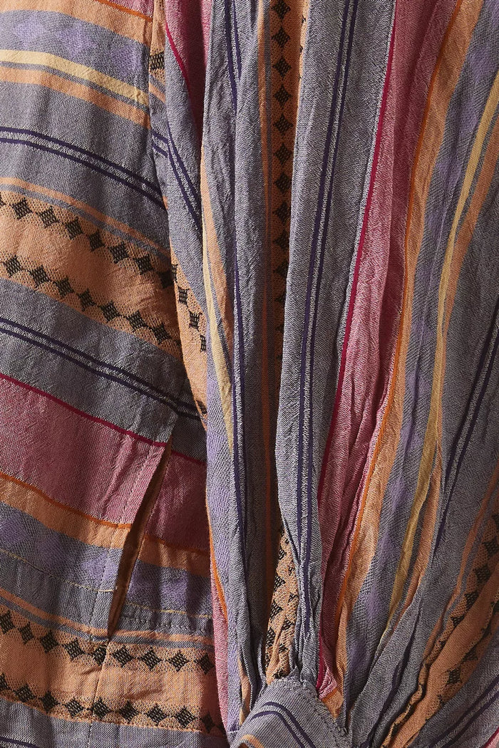Zakar Shrug | Fuchsia Monasiraki