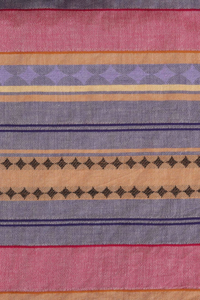 Zakar Shrug | Fuchsia Monasiraki